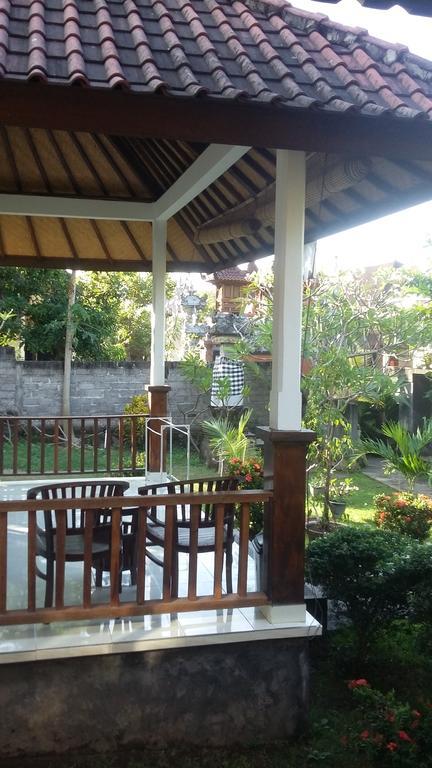 Teman Teman Bungalows 1 Amed Екстериор снимка